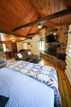 1 habitación y ropa de cama 