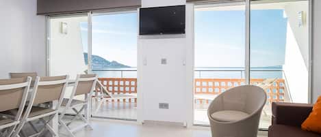 تلفزيون، مكتب