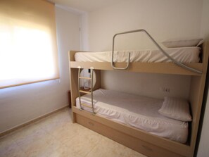 2 bedrooms, free WiFi