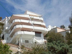 Exterior - JOAN MARGARIT 2-B -Vista excepcional del Mediterráneo con piscina comunitaria. (Roses)