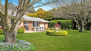 Exterior - Avonlea, Bowral, Southern Highlands (Bowral)