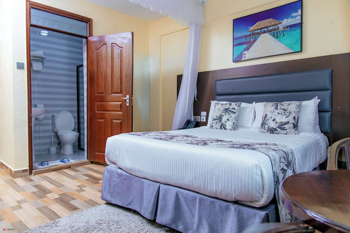 Executive Room, Lake View | Free WiFi