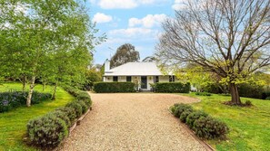 Exterior - Somerset, Berrima, Southern Highlands (Berrima)