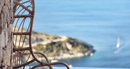 Etheria Luxury Villas & Suites