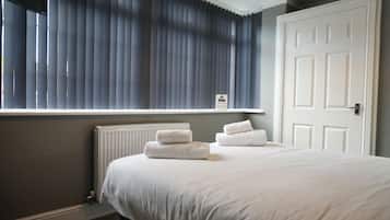 Standard Double Room, Shared Bathroom