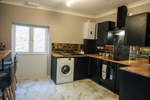 Shared fridge, microwave