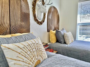 2 dormitorios, tabla de planchar con plancha, wifi y ropa de cama