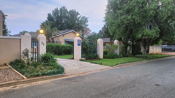 Enceinte de lâhĂ©bergement