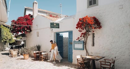 Bratsera Hotel Hydra