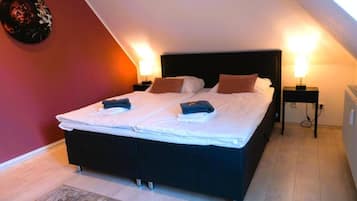 2 Schlafzimmer, Bügeleisen/Bügelbrett, Reisekinderbett, kostenloses WLAN