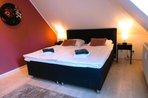 2 Schlafzimmer, Bügeleisen/Bügelbrett, Reisekinderbett, kostenloses WLAN