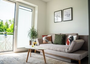 Smart TV - Hama Design Homes - Paderflair (Paderborn)