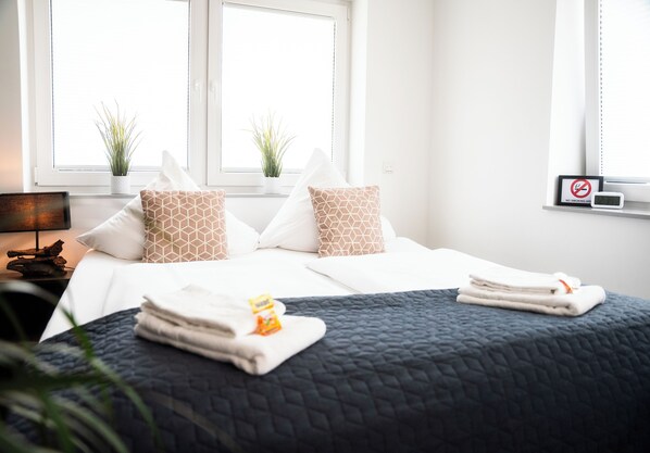 1 bedroom, iron/ironing board, travel cot, WiFi