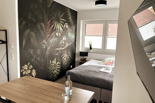 1 bedroom, iron/ironing board, travel cot, WiFi