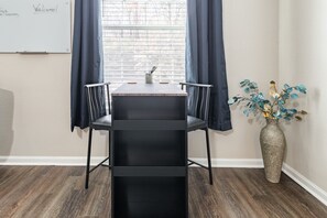 Interior - Gym, Fast WiFi, King Bed, Free Parking (Huntsville)