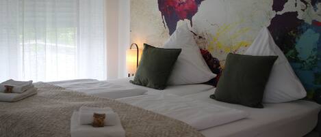 1 bedroom, travel cot, WiFi, bed sheets