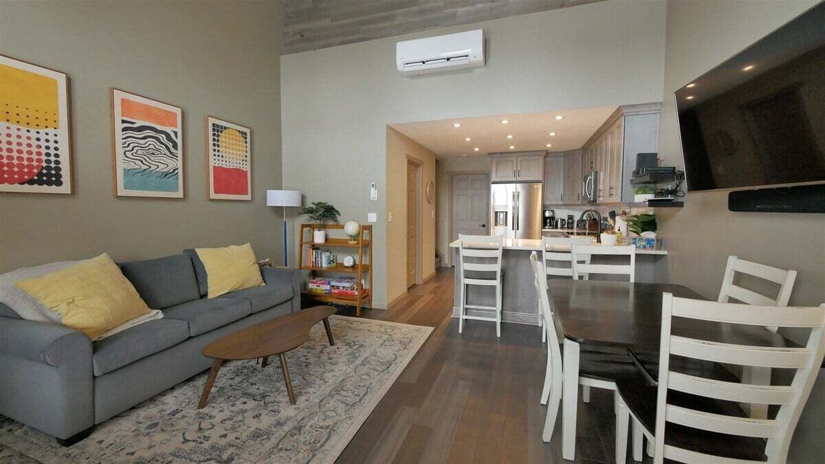 TV connectée, cheminée