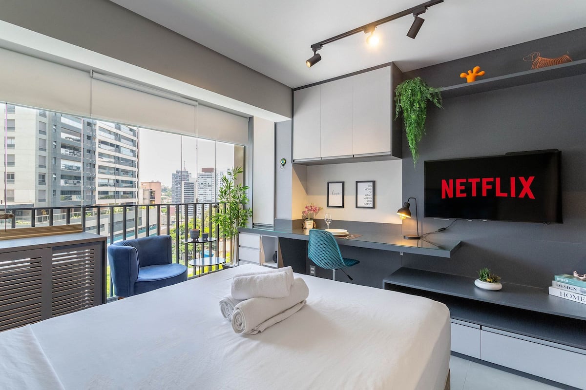 City appartement | 1 slaapkamer, luxe beddengoed, verduisterende gordijnen