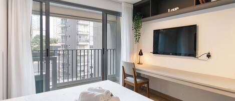 Ropa de cama de alta calidad y cortinas blackout