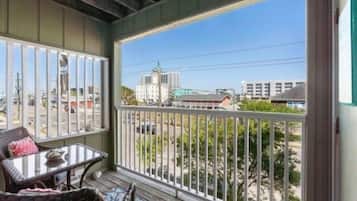 Villa, 1 Bedroom | Property grounds