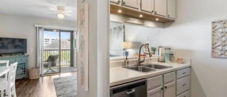 Villa, 1 Bedroom | Private kitchen | Fridge, coffee/tea maker