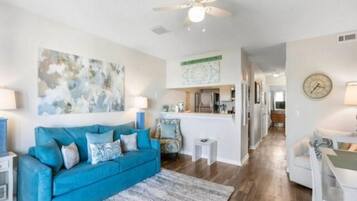 Villa, 1 Bedroom | Living area