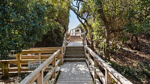 Condo, 3 Bedrooms | Property grounds - Coral Shores #4 3 Bedroom Condo by RedAwning (Pine Knoll Shores)