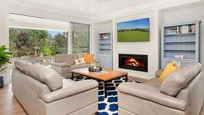 Smart TV, fireplace, offices