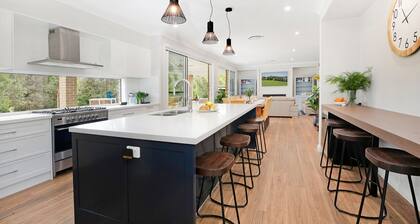 Forest Brae – pet friendly and walk to town