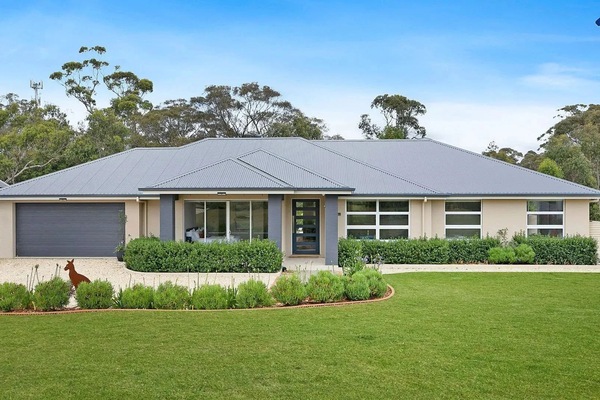 Forest Brae | Ample Parking