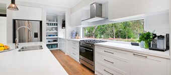 Forest Brae – pet friendly and walk to town