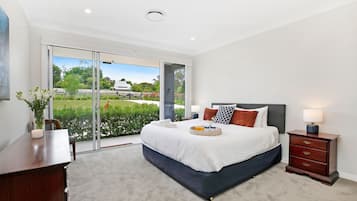 4 bedrooms, iron/ironing board, travel cot, WiFi