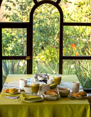 Restaurant - Sierra Alisos hotel de campo (Tambillo)