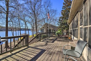House (3 Bedrooms) | Front of property - Pet-friendly Lake Sinclair Home w/ Boat Dock! (Eatonton)