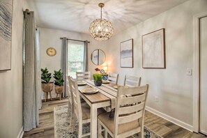 House (3 Bedrooms) | Interior - Savannah Family Home w/ Private Pool & Yard! (Savannah)
