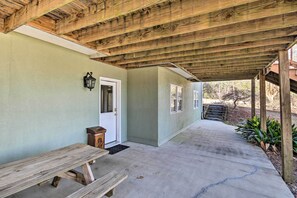 House (4 Bedrooms) | Interior - Luxe Lake House on Deep Water Cove w/ Dock (Appling)