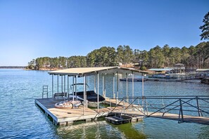 Interior - Luxe Lake House on Deep Water Cove w/ Dock (Appling)