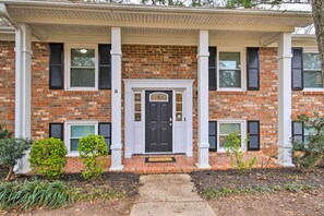 Exterior detail - Spacious Augusta House ~ 1 Mi to Masters Golf Club (Augusta)