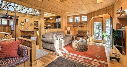 < 1 Mi to Heavenly Lifts: Tahoe Area Townhome!