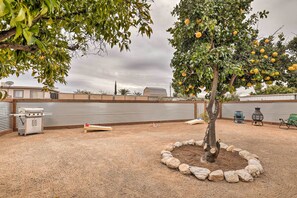Interior - Sunny Tucson Abode w/ Fire Pit 9 Mi to U of A (Tucson)