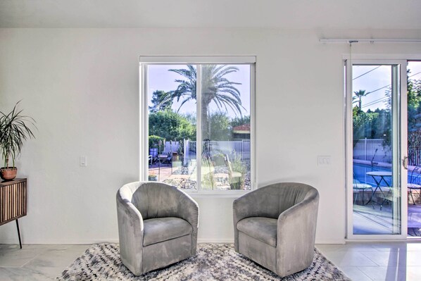 Interior - < 3 Mi to U of A: Poolside Oasis in Tucson! (Tucson)