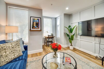 Charming Alexandria Vacation Rental in Old Town!