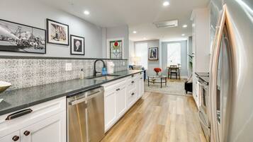 Apartment (1 Bedroom) | Interior