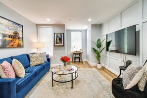 Apartment (1 Bedroom) | Front of property - Charming Alexandria Vacation Rental in Old Town! (Alexandria)