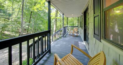 Pet-friendly Ellijay Cabin in the Woods on 1 Acre!