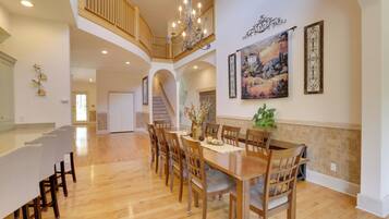 House (Multiple Bedrooms) | Front of property