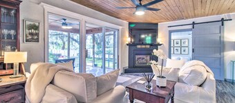 'the River Cottage' Charming Retreat w/ Dock