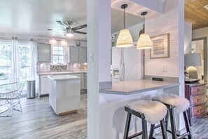 Cottage (2 Bedrooms) | Interior - 'the River Cottage' Charming Retreat w/ Dock (Midway)