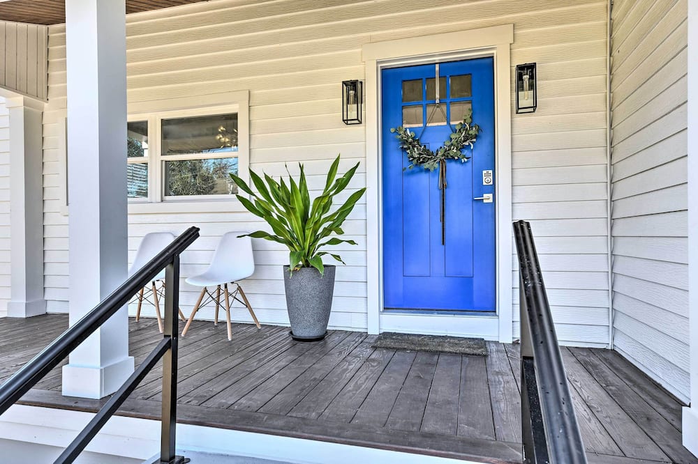 Chic St Marys Home, 2 Blocks From Riverfront - Cumberland Island, GA