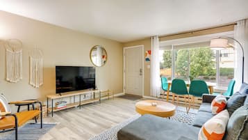 Apartment (1 Bedroom) | Interior